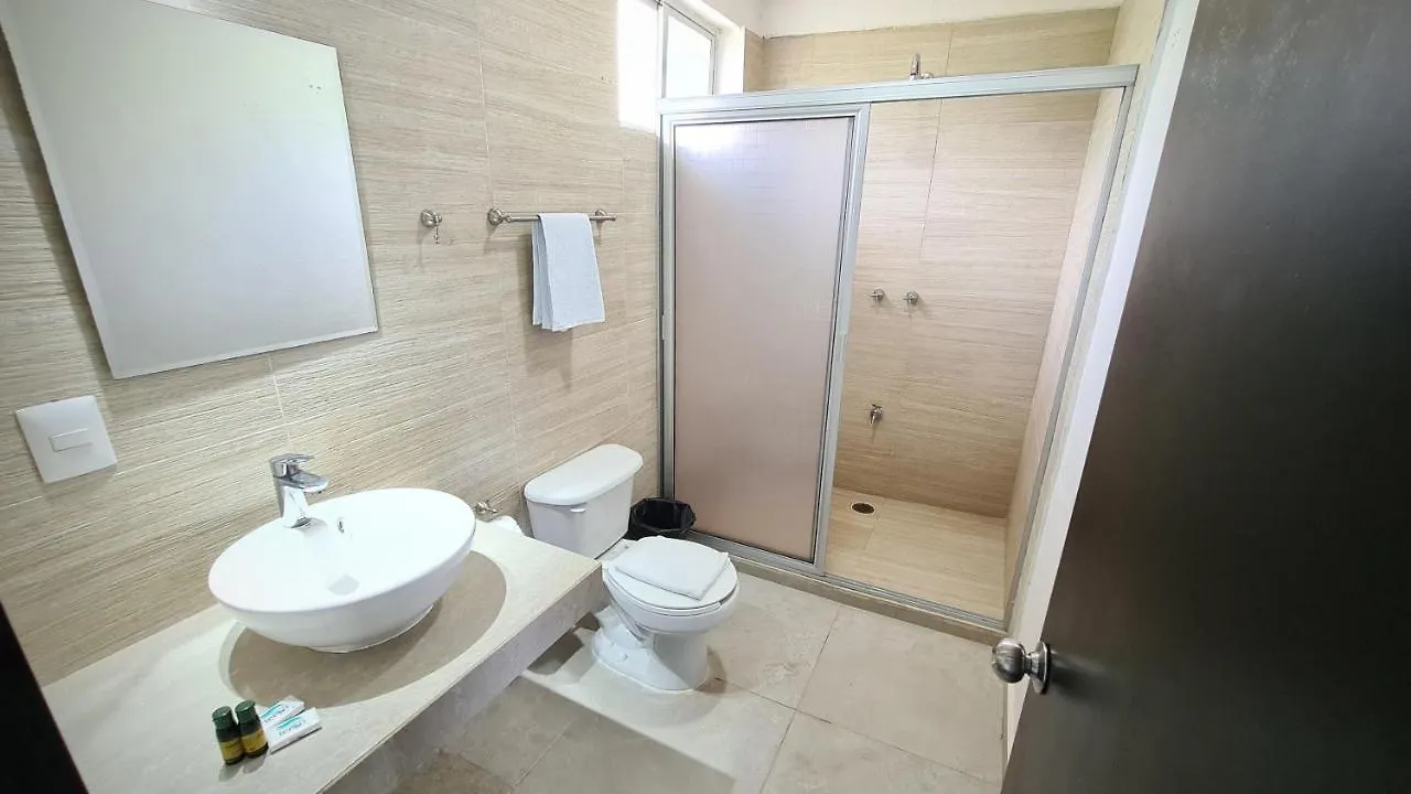 Hotel Vista Laguna Bacalar 0*,